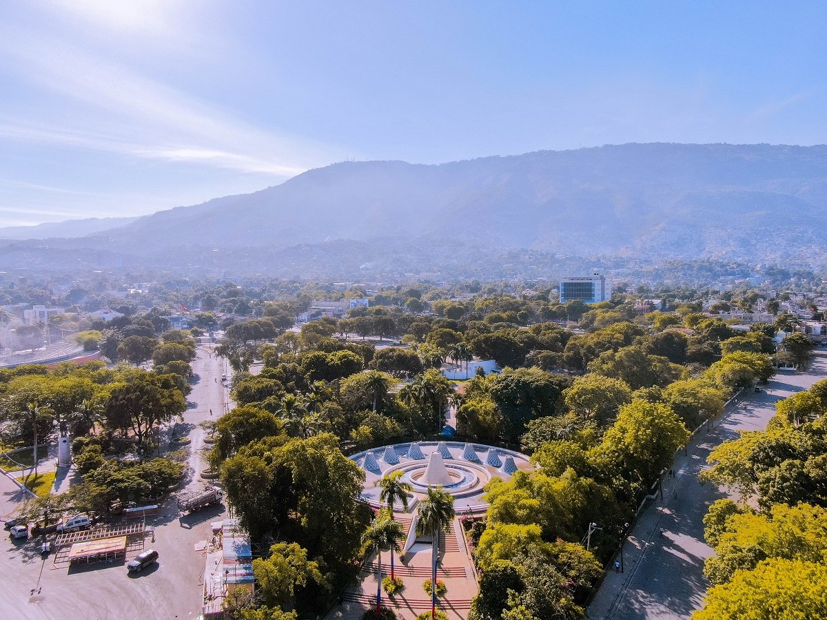 What are the departments of Haiti?